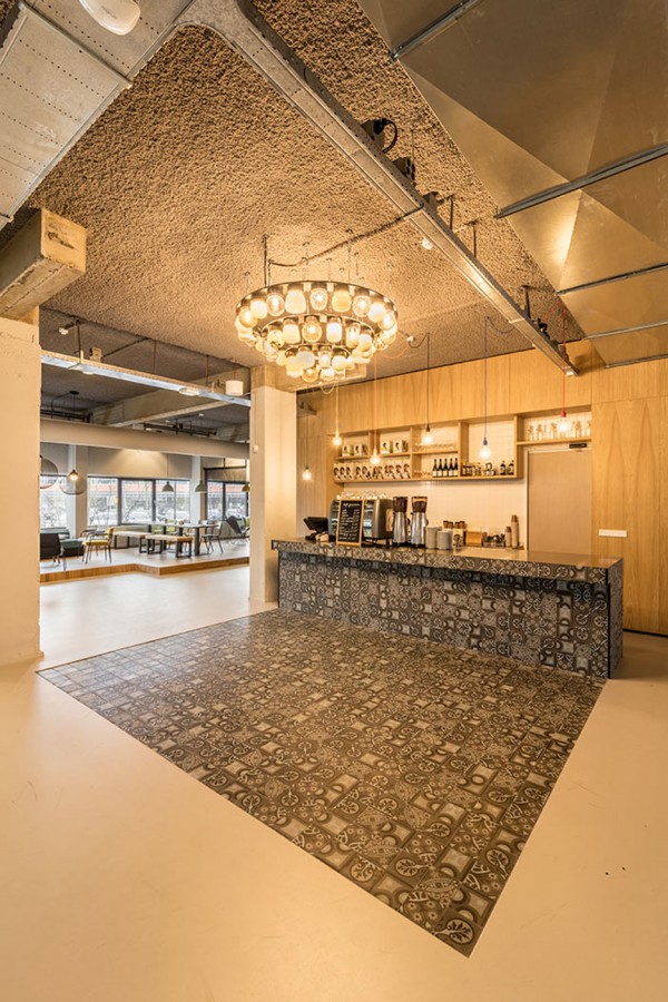 De Alliantie Headquarters by Studioninedots