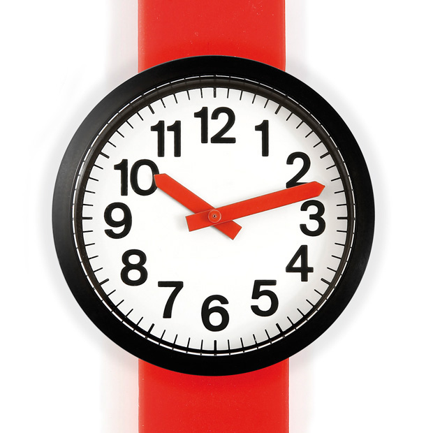 dezeen watch store milano metro watch design instagram milanogram2016_2