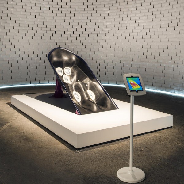 Greg Lynn's microclimate chair for Nike