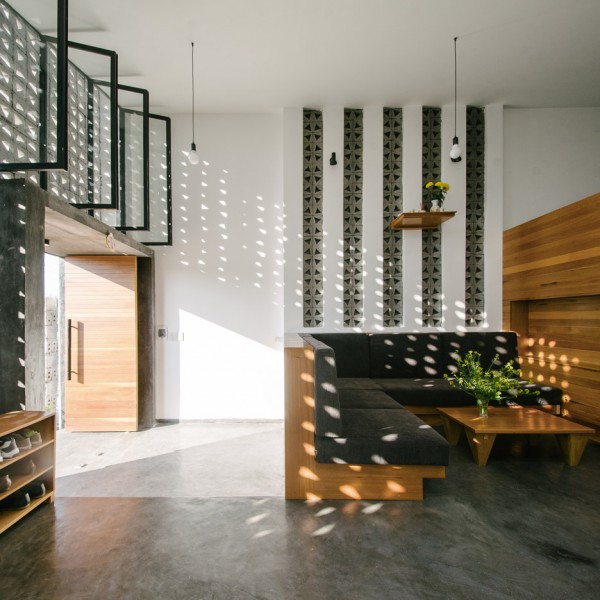 Kontum House by Khuôn Studio
