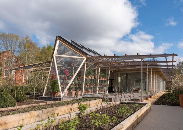 Maggies Centre by Foster + Partners