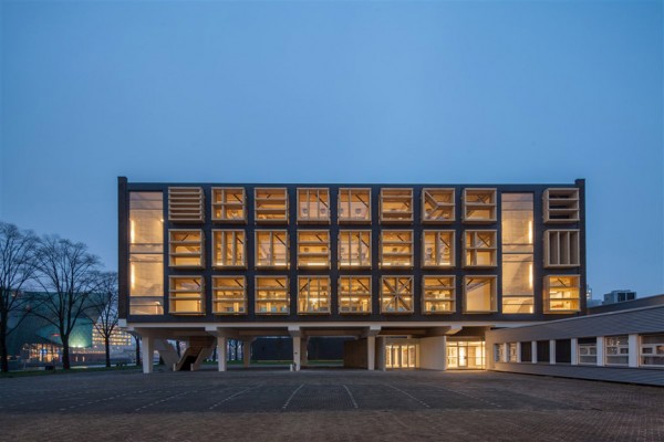 Marine Base Amsterdam Building 27E by Bureau SLA