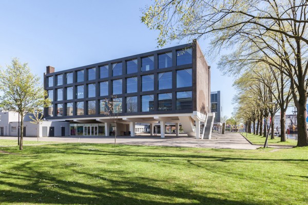 Marine Base Amsterdam Building 27E by Bureau SLA