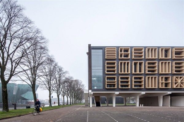 Marine Base Amsterdam Building 27E by Bureau SLA