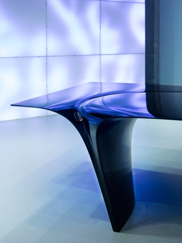 Mew table by Zaha Hadid for Sawaya & Moroni