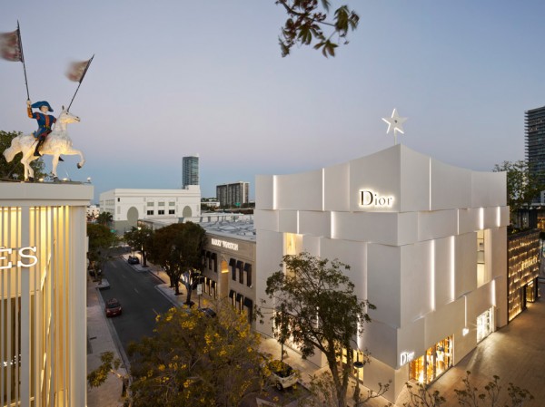 Dior shop in Miami by Barbarito Bancel