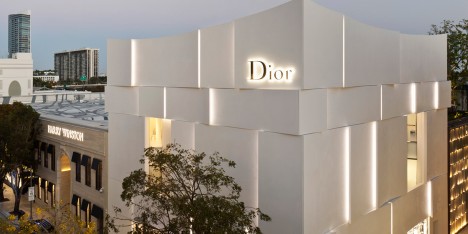Dior shop in Miami by Barbarito Bancel