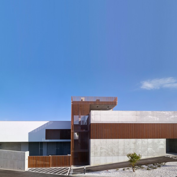 Morgue of Jove by AE Arquitectos