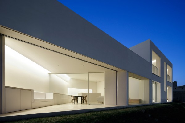 Okinawa House by John Pawson holiday home architecture Japan