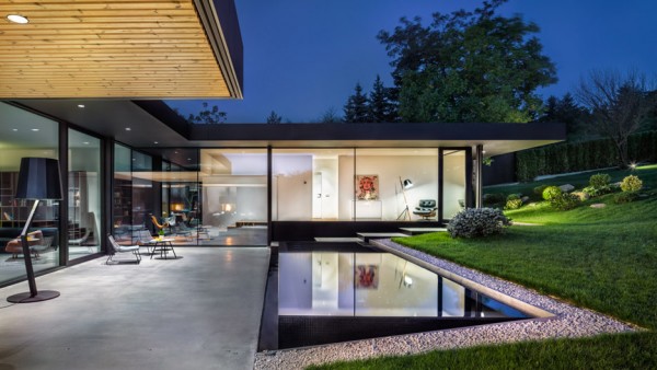 Pagoda House by I/O architects