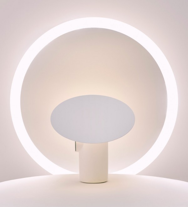 Polar Desk Lamp by Ross Gardam