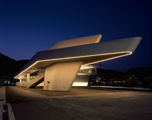 salerno-maritime-terminal-zaha-hadid-architects-helene-binet-italy_dezeen_936_12
