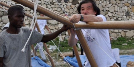 Shigeru Ban joins disaster relief effort following Ecuador earthquake