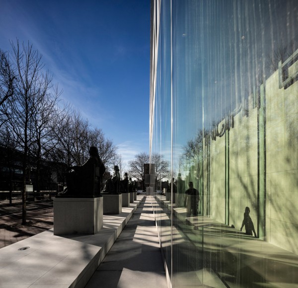 supreme-court-the-hague-kaan-fernando-guerra_dezeen_936_0