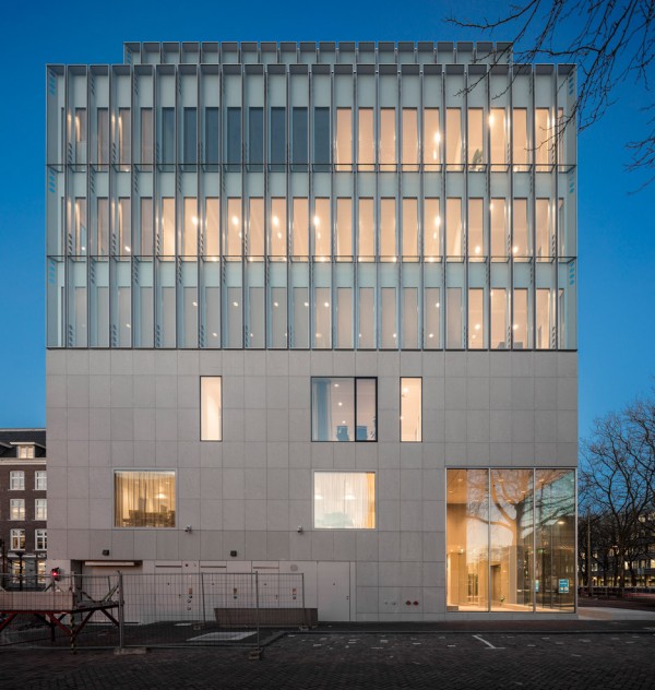 Supreme Court in The Hague by Kaan