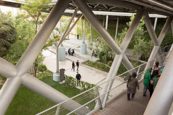 tabiat-bridge-diba-tensile-architecture-tehran-iran-extra_dezeen_936_0