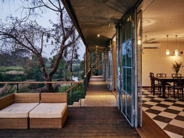 The Riparian House by BRIO