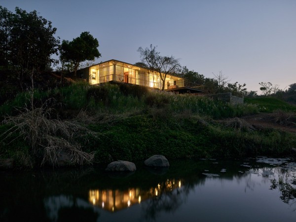 The Riparian House by BRIO