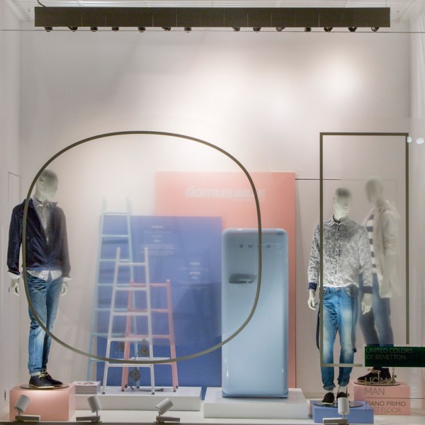 Tribute to Domus window display by Fabrica in Rose Quartz Serenity pantone colours of the year at United Colors of Benetton Milan Design Week