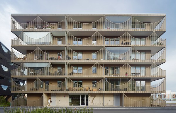 Västra Kajen by Tham and Videgard