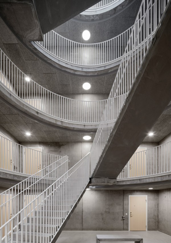 Västra Kajen by Tham and Videgard