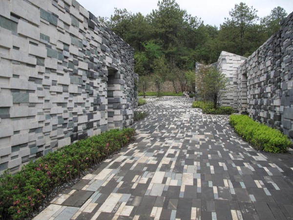 Yunfeng Spa Resort by Kengo Kuma Architects in Yunnan Province China