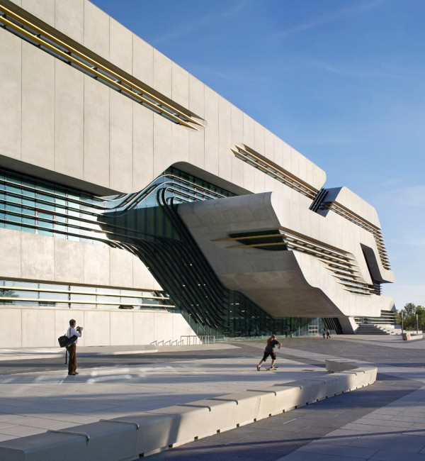 zaha-hadid-key-architecture-projects-photography-hufton-crow_dezeen_936_9