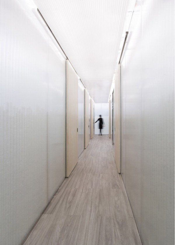 1.4 private medical clinic by UUfie in Ontario, Canada