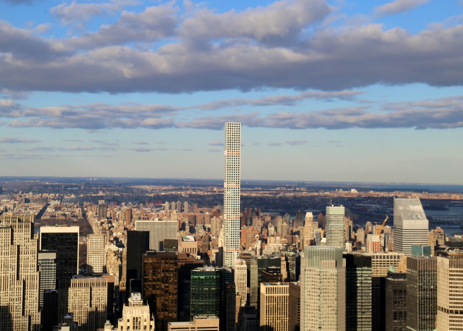 Floods and high winds plague residents of Rafael Viñoly’s 432 Park Avenue