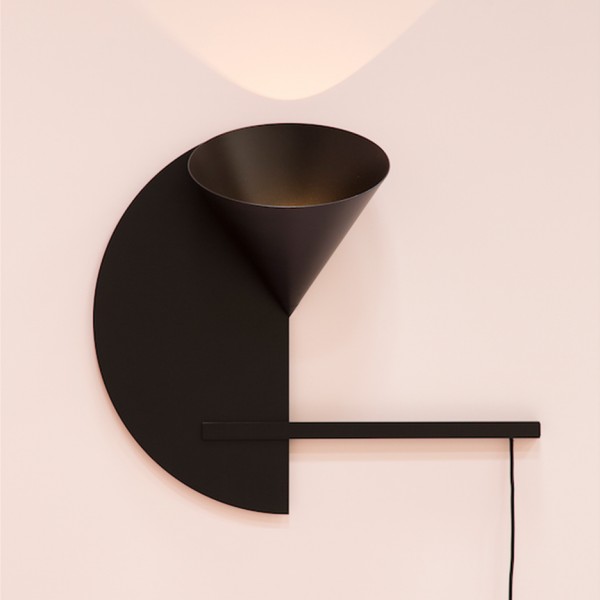 Cirkel Wall Light by Daphna Laurens