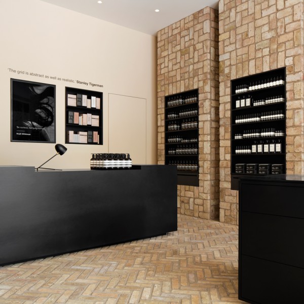 Norman Kelley uses reclaimed bricks for Aesop Bucktown in Chicago