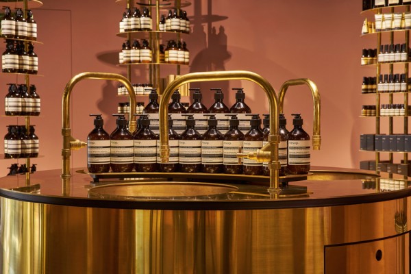 Aesop cosmetics shop interior by Snøhetta in Singapore