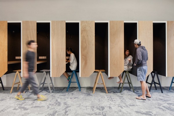 The Airbnb office in Singapore by FARM