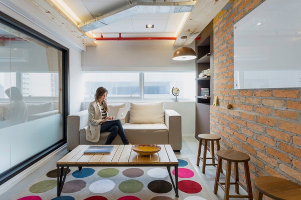 The Airbnb office in São Paolo by MM18