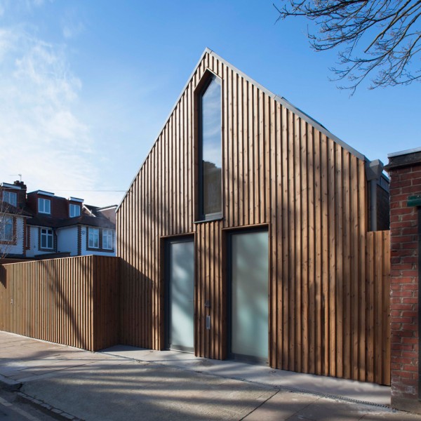 Amerland Road by Giles Pike Architects
