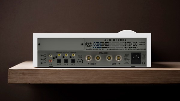 Audioberry Junior amplifier designed by Paul Crofts Studio