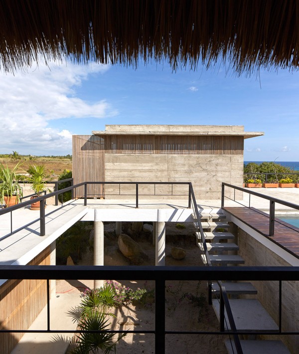 Baaq House by Alfonso Qunones