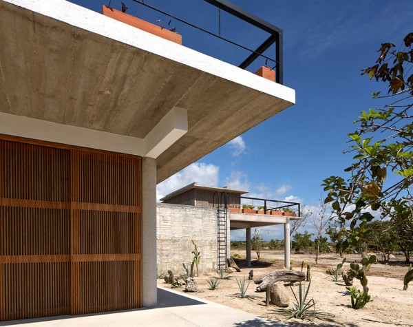 Baaq House by Alfonso Qunones