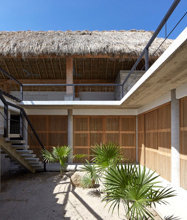 Baaq House by Alfonso Qunones