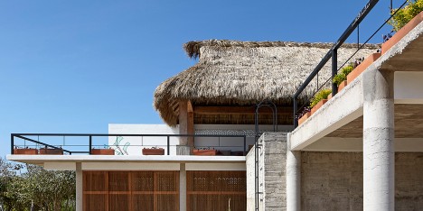 Baaq House by Alfonso Qunones