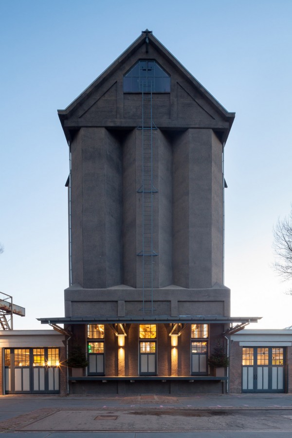 Black Silo Renovation by Wenink\Holtkamp Architects