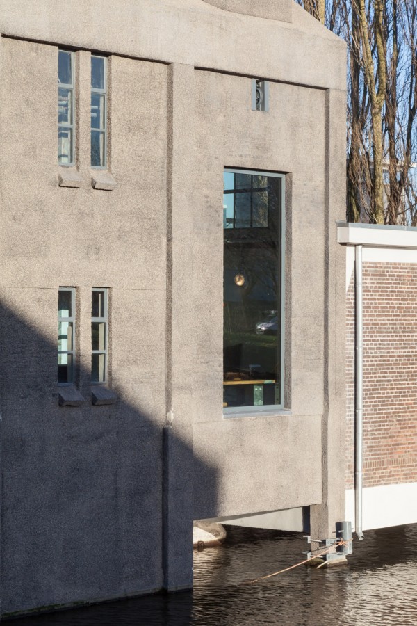 Black Silo Renovation by Wenink\Holtkamp Architects
