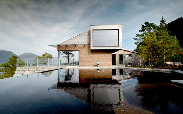 Cabin Straumsnes by Rever & Drage Architects