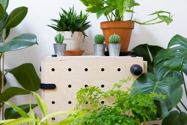 Crisscross flatpack furniture by Sam Wrigley