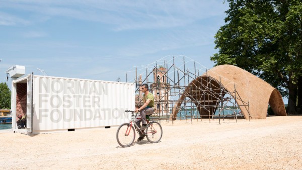 Droneport concept by Foster + Partners at the Venice Architecture Biennale 2016