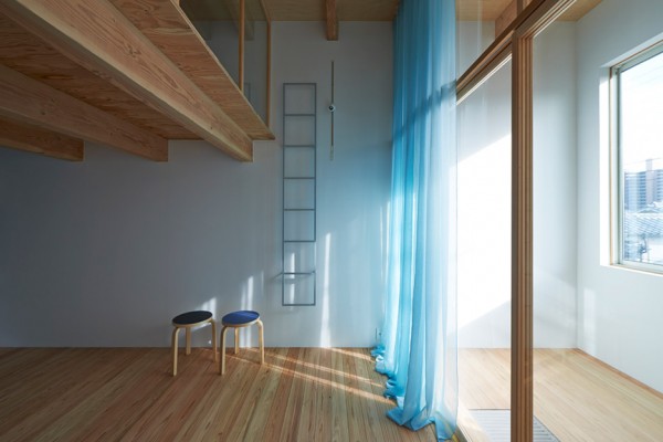Gandare residential project by Ninkipen! architecture in Osaka