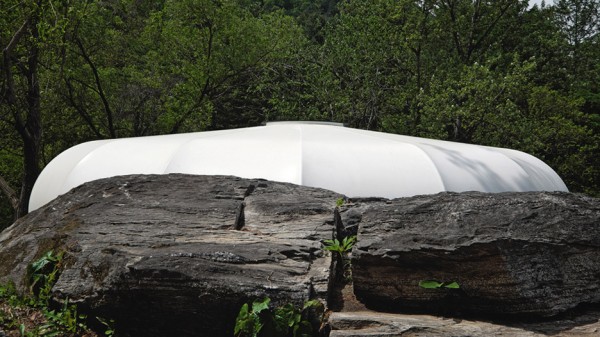 Glamping on the Rock camping facility on South Korea designed by ArchiWorkshop
