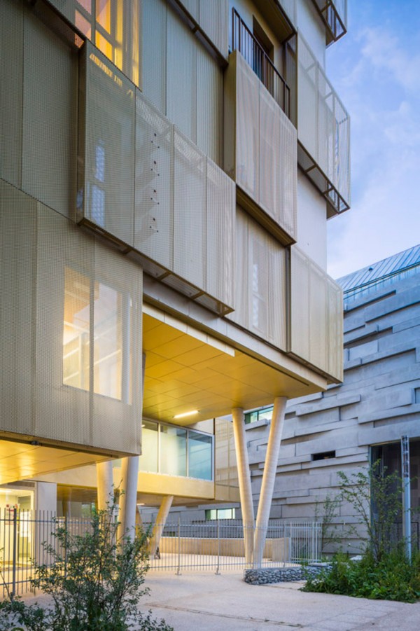 Golden Cube by Hamonic+Masson & Associés