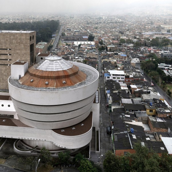 rafael uribe uribe existe Guggenheim photography project by Victor Enrich in Bogotá Colombia