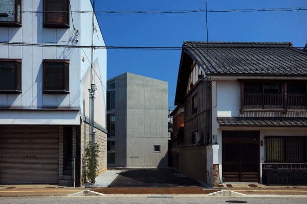 Hikone studio apartments in Japan by Alphaville architects
